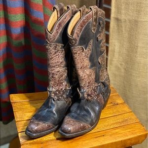 Bed Stu cowboy boots 🐎